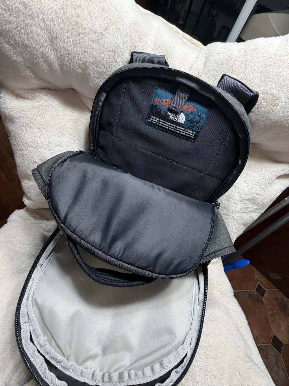 The North Face Borealis Backpack - Charcoal Black